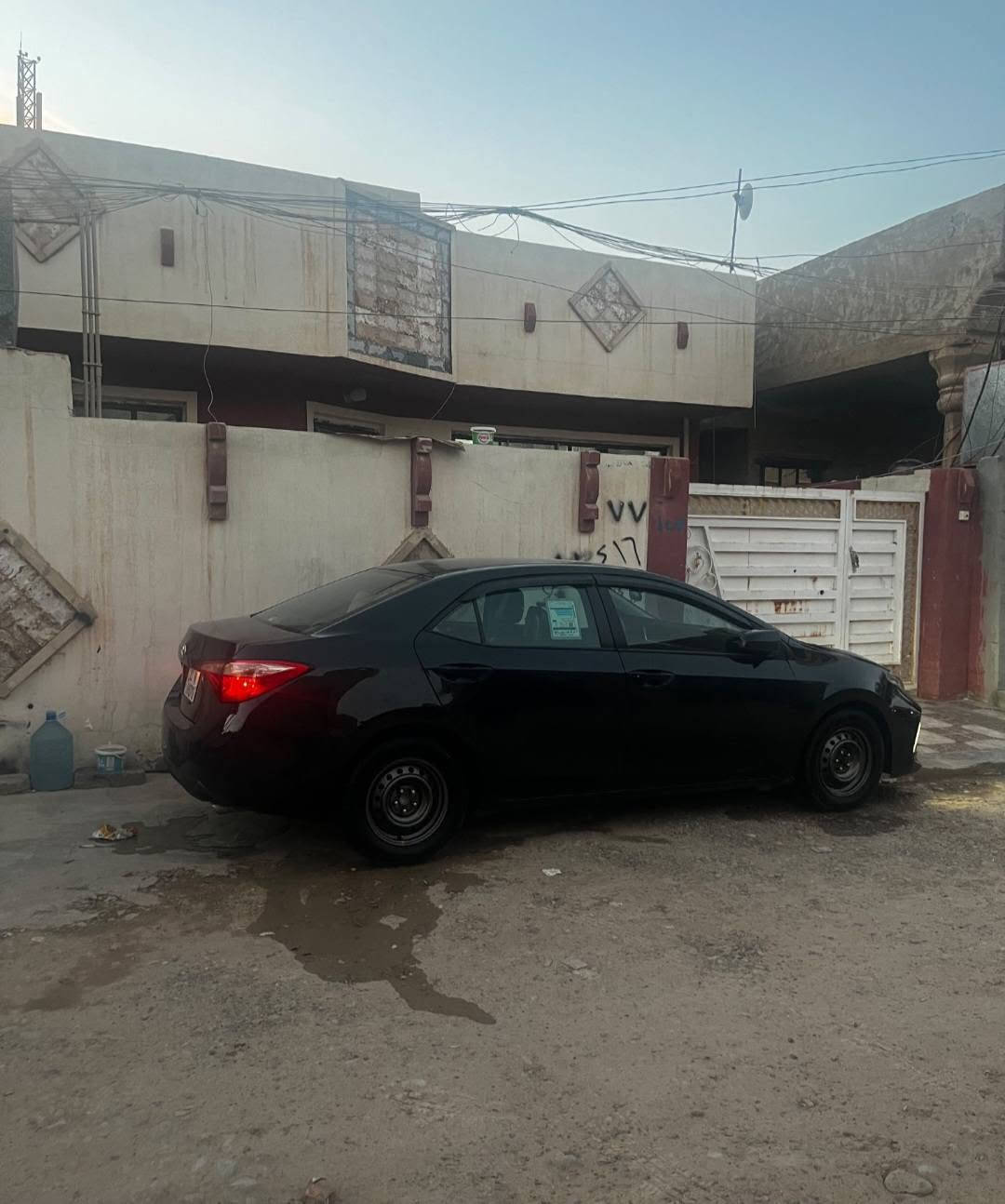 السلام عليكم كورلا٢٠١٨بغداد بسمي كير محرك تبريد تتفئه حداديه تخم تاير بيه بابتين كلير وجملغ مبدل وبنيد مصبوغ  لغد شاصي مكفول وبيه بارد بصفحه  السكن ماشيه ١٥٣km بيع او مراوس فورتي او كورلا  السعر103وبيه مجال بسيط رقمي***********بي وتساب/***********
