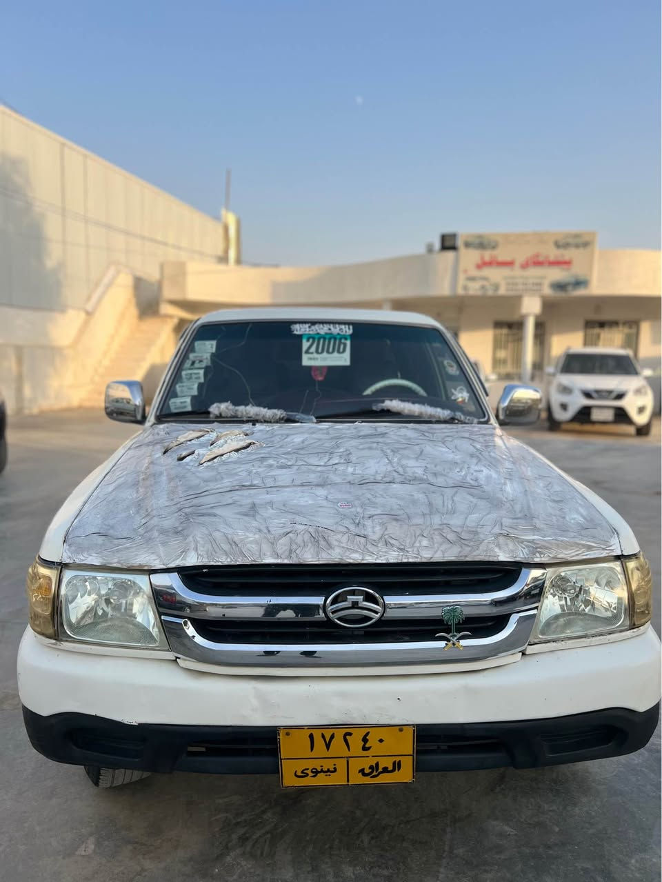 خوار هەموو بازاڕ😱😱
سەرەتا بەناوی خوا 
دێر ٢٠٠٦ مەنەفئست ئەسلی فسفۆر 
دەعمو لێدراو موسو براوەو گیرو مەکینە ئەکسل بەشەرتی ١٠٠ فیتەر سەیارەکە جائیزە توندو تۆلە بئ موشکیلە ٤ تایەو ویلی سەتا ٧٥ نوێیە 
پشتو پێشی زۆر خاوێنەو جوانە کارەبایی گشت گیانی بەشەرتە سەیارەکە ماڵی فەقیرە نرخی ٢٨گەلاو معا مەلەیەکی برایانە خوارهەموو بازاڕە
ژ.م.***********
ژ.م*********** أربيل, العراق
