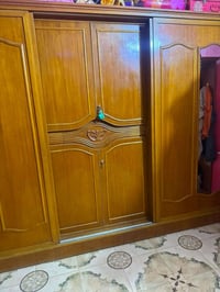 غرفة نوم • للبيع