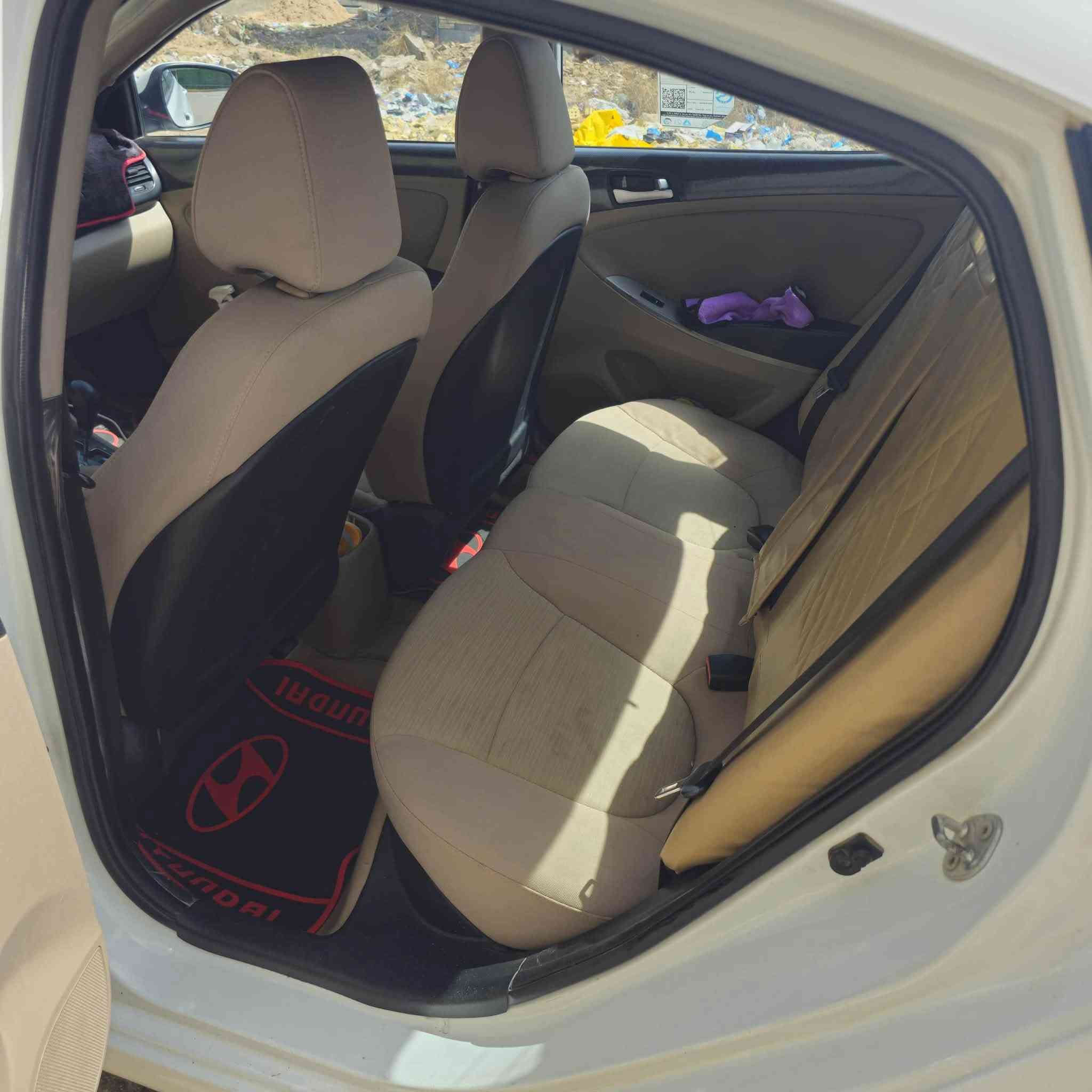 16 خليجيه ابيع حزام بيها قطع صبغ
باسمي سعر كلش مناسب سياره مرتبه تحتاج عنايه 

للبيع اكسنت 2016 خليجي

محرك 1600

حادثها خلفي  اني ابيع حزام 

ماشية 200 الف

سعرها 79 ورقه من الاخير
بغداد الدوره ***********
