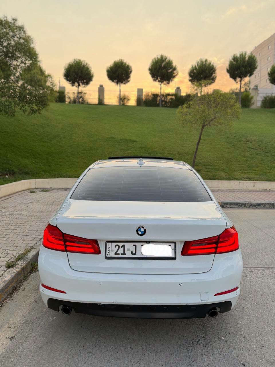 بي ام دبليو ٥٣٠ • فول مواصفات • ١٠٥٠٠٠