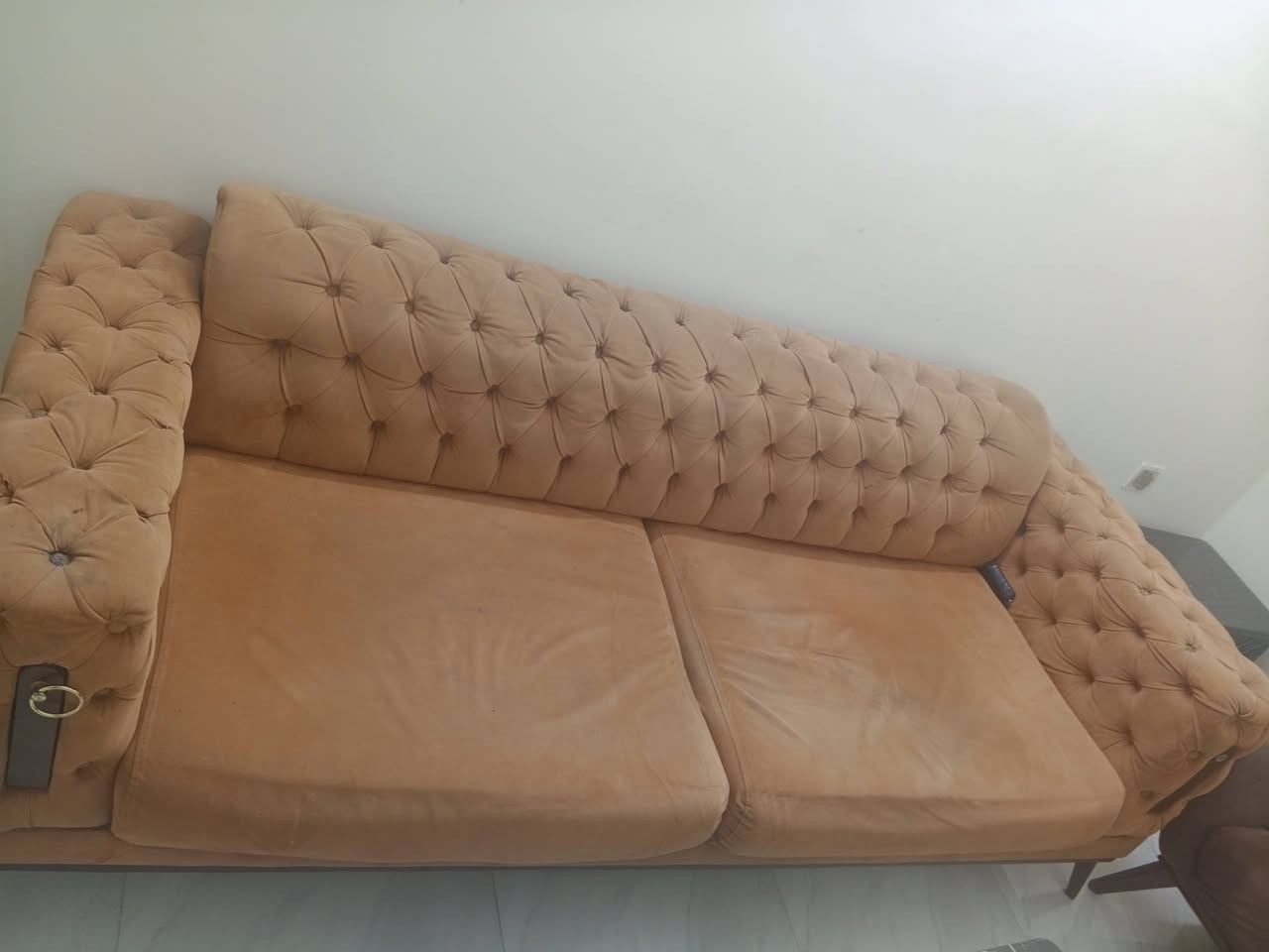 سلام عليكم
تخم ماخذهب1200 والمبرده ماخذه ب350 والجربايه ماخذه ب250 يشهد الله بس عندي بزازين متعبات التخم مثل مشوفون بصورة 
اما المبرده نضيفه حيل وحجم جبير والجربايه نضافه فول
رايدهن كلهن ب300  وبي مجال بصيط المو شراي ليتعبني ابيع شلعه وحده مكاني الاعضمية  سبب البيع تبديل الاثاث 
واتساب
***********
