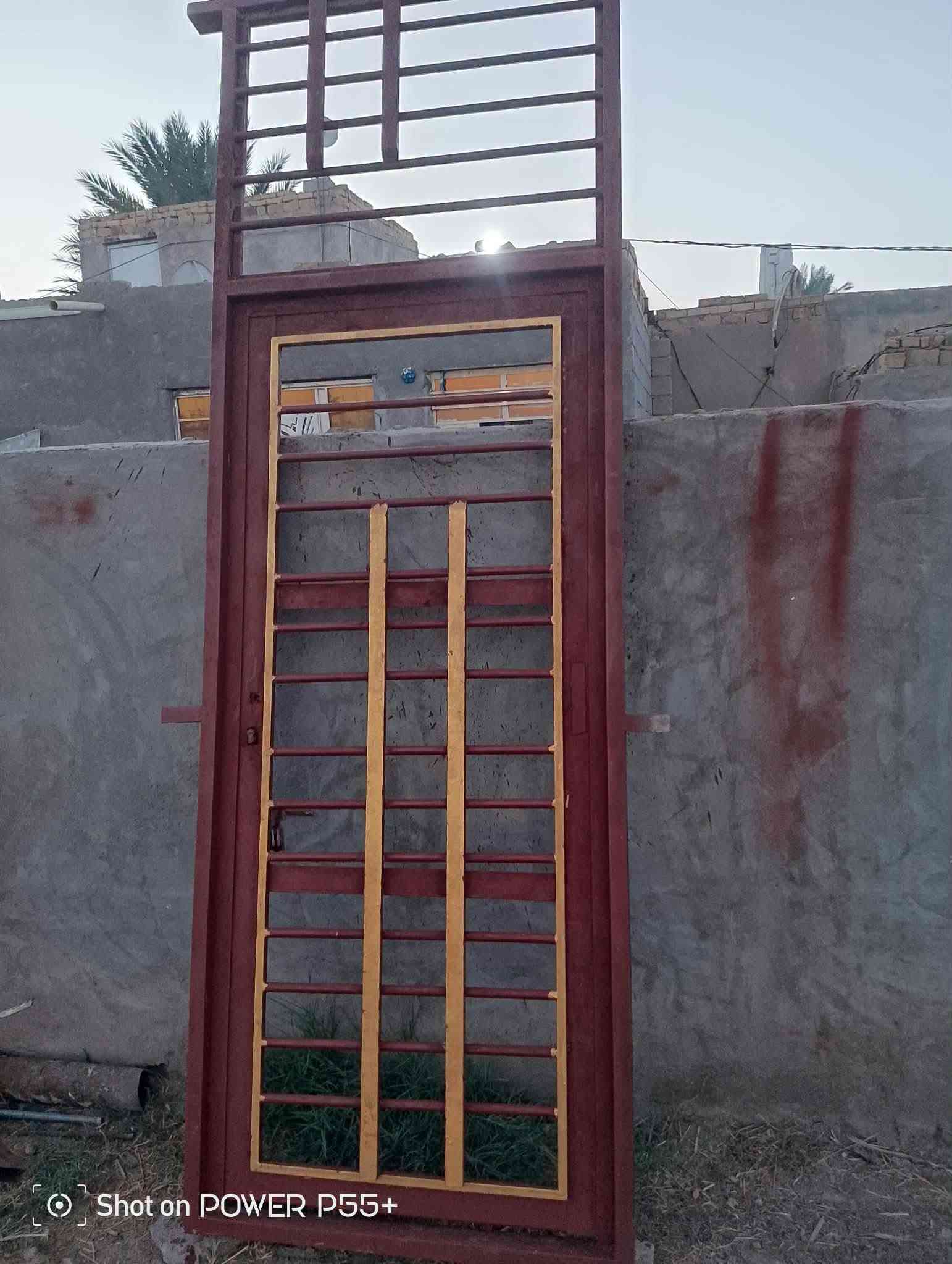 سلام عليكم بيبان العدد 3 ثقيل
باب رتفاع 3متر الله شاهد مفصلينه ب 250 وهسه ردت بيعه ب 175مامستخدم
بار رتفاع 2 والعرض متر جنل ب 90
بار رتفاع 2ونص والعرض متر وربع ب 125
مكاني علا طريق الدوايه ***********

نص مكتوب في الصور:
- Shot on POWER P55+
