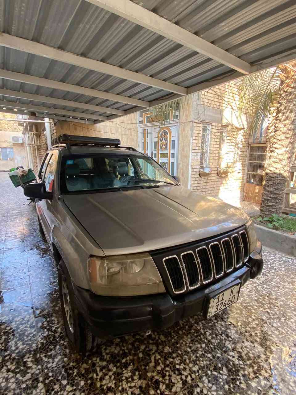 جيب شيروكي موديل 2000
محرك 6 سلندر 4000 بلادي 
رقم بغداد مشروع وطني
 سنوية 2030
مكفولة من الضربة 
محرك مكفول 
تبريد شغال 
السيارة عوزها ترتيب كهربائيات
تايرها نظيف
باتري جديد 
السعر 45  

ميسان قضاء المجر الكبير 
***********
