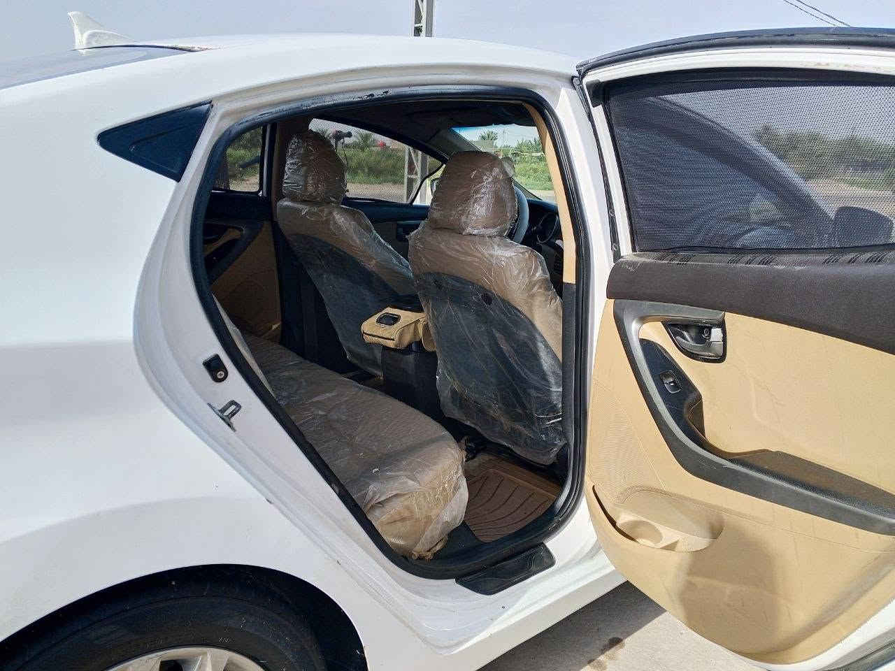 النترا ٢٠١٣ خليجي
رقم اربيل القديم سنويه ساقطه 
محرك ١٦٠٠  لا تنقيص لا تبخير لا دونز قبل ٣ اشهر مجفته ع ايدي بساحه الطيران بغداد 
كير كفاله  + تبريد ثلج 
شاشه  +تحكمات ستيرن+اشاير بالمري+داخل نضيف  
السونار مرفق مع الصور 
سياره ماناقصه اي شي 

*********** 
مستعجل ع البيع  بسبب ضرف
