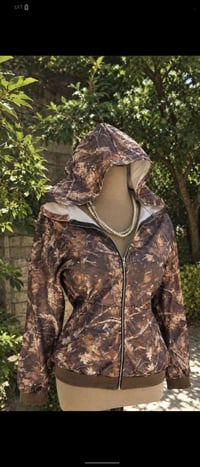 سعره 9 الف شتوي مبطن قياس L\XL \ M   ‏‪0787 075 8528‬‏