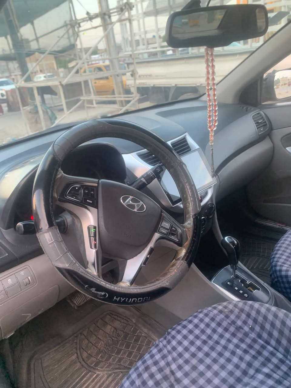 اكسنت مضلع • ٢٠١٣ • رقم بغداد