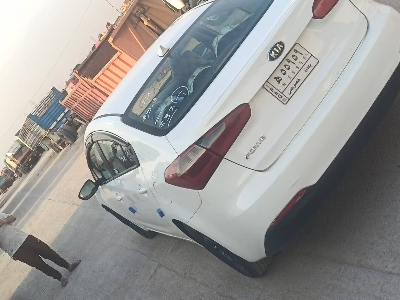 السلام عليكم سياره فورتي 16 بيه 4 قطع بدون دواخل سياره جاهزه حداديه كير محرك تبريد ساره حلوه أحله من الصوره عنون نجف سعر 73 رقم ***********
