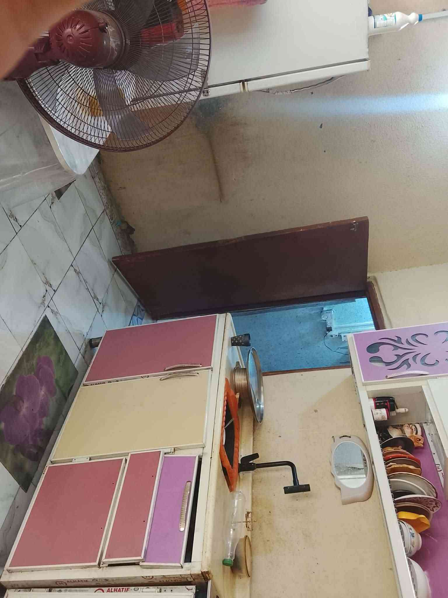 بيت للبيع بطهمازيه بشارع مدرسة الهدف مساحة 130متر البيت عكاده البيت نظيف ومرتب سعره 35 لتواصل خاص
