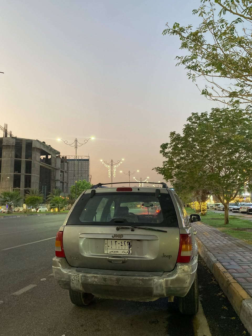 سلام عليكم
جيب كراند شيروكي 2000
مكينه 4200
6 سلندر
لون فيلي 
السعر 50 وبي مجال بسيط
مكان كربلاء الرقم / ***********
