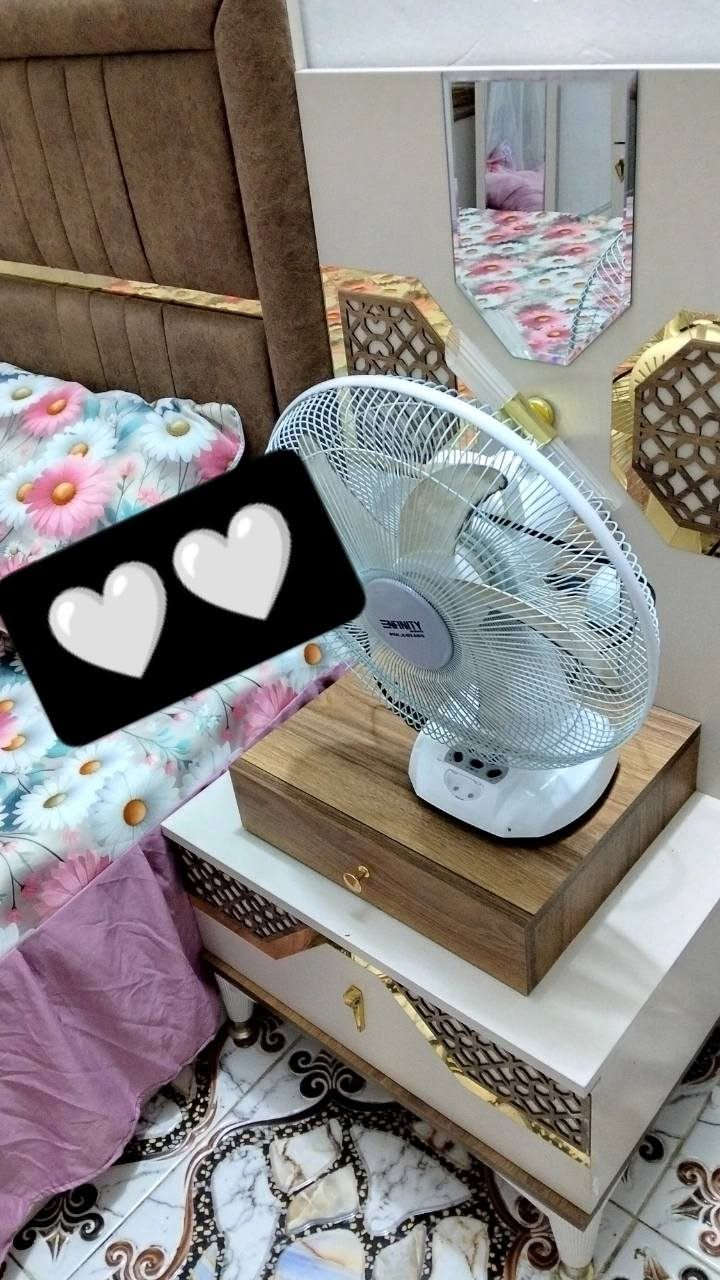 غرفه تركيه للبيع جديده ستخدام قليل الشراي يراسل واتس اب على هذا الرقم ***********
