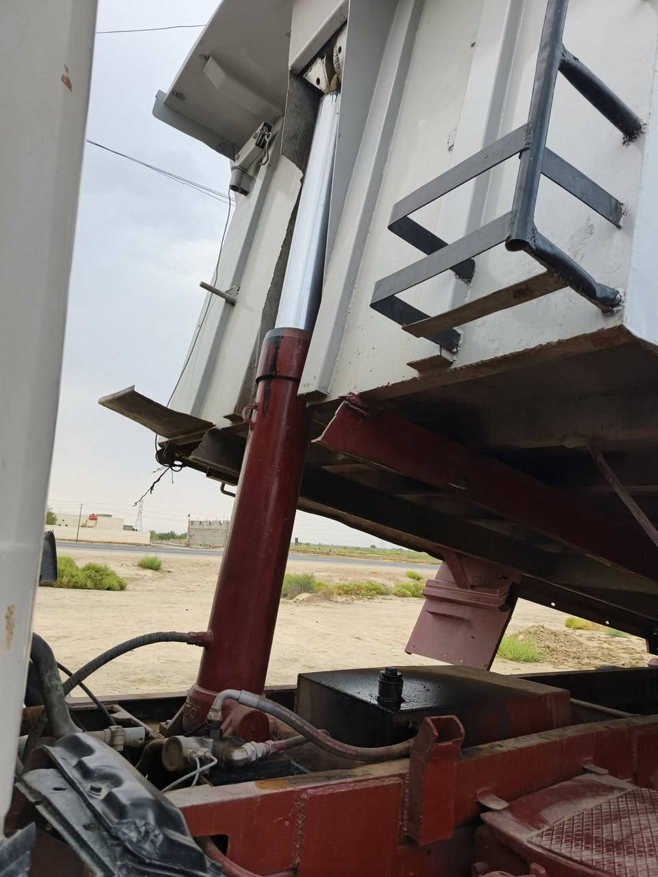 شاصي مكفول رباط عدل
محرك 25 لا تنقيص ولا تبخر شرط
كير 130 جديد
مجموعه جي اف 
موديل 77 
قماره وبدي شرط نضافه //ناصريه قضاء النصر 
 ***********
