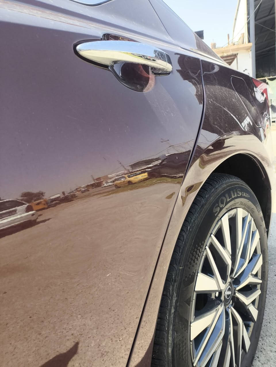 🚘 للبيع نيسان ألتيما 2024 SV – ماروني مميز 🔥
✨ المواصفات:
• موديل 2024
• فئة SV
• لون ماروني مميز
• ماشية 51 ألف ميل 
• رادار أمامي + خلفي + جانبي
• نظام النقطة العمياء
• نظام الخروج عن المسار
• السيارة بأسمي – تحويل ثاني يوم
• دهن گير جديد مبدل

🛠️ حالة السيارة:
• بدون قطرة صبغ
• بدون شاصي
• بدون دواخل
• الحادث موضح بالصور دعامية بس
• فقط إيرباگ الستيرن والبردة متضررات بسبب الحادث
• بيها طعجة بسيطة بهلال الجاملغ، مامصلحة
مكاني اربيل

https://bid.cars/en/lot/1-52744595/2024-Nissan-Altima-1N4BL4DV8RN383463#

💰 السعر: 159 او مراوس بتيسلا 3
🔥 وبيها مجال للشراي
واتس اب ***********
