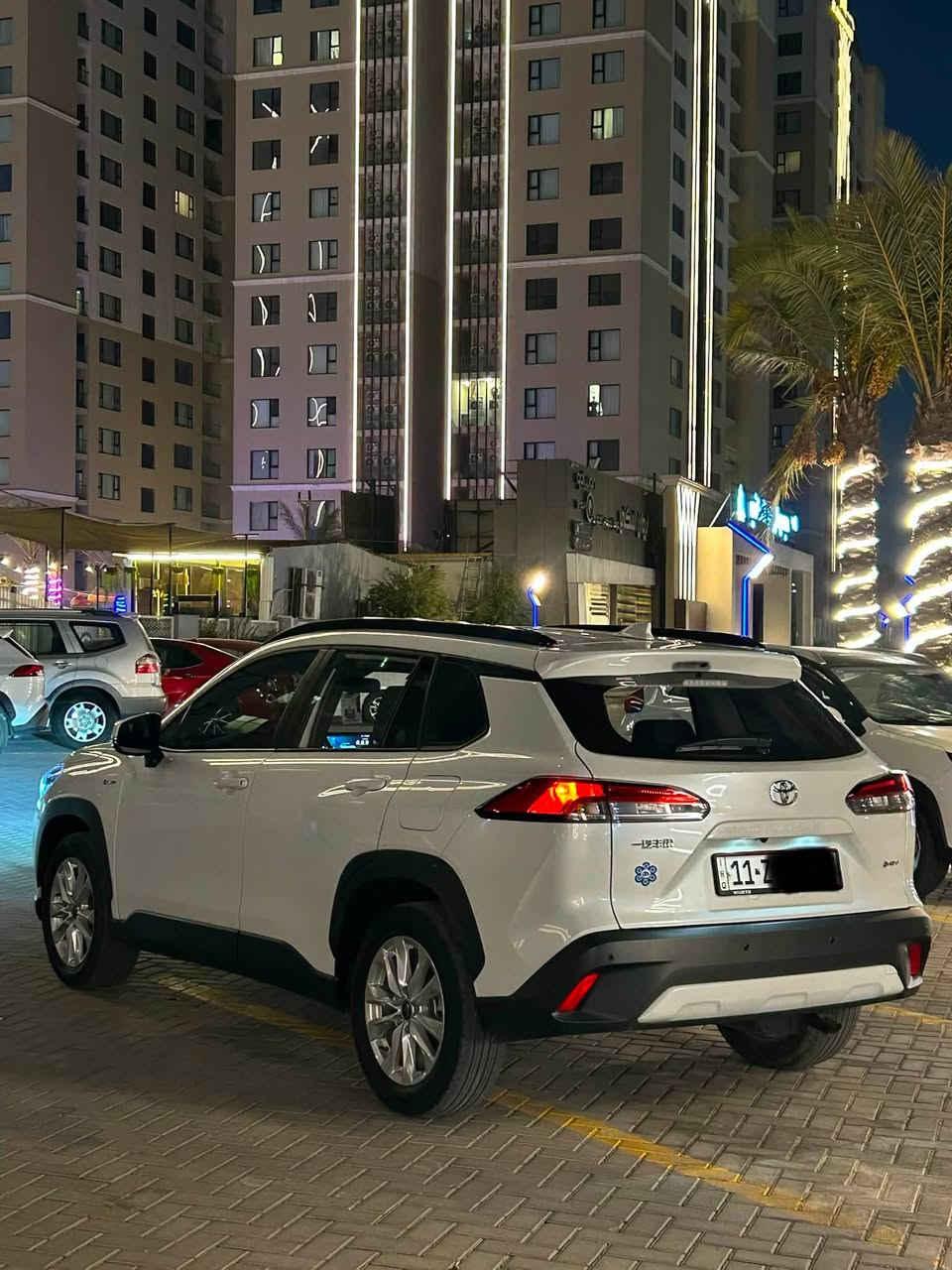 تويوتا كورلا HEV كروز تجميع الصين مكفولة من الصبغ  موديل 2024بصمة سلايت محرك 2000 كامرة وشاشة  اصلية رادار توقف ذاتي 5 ويل كب بلوجكتر وحمالات سقف
عداد المسافة 9 الف كيلو 
المركبة بحالة جيدة
السبير غير مستخدم 
السعر 26 مليون ونص رقم تلفون ***********
