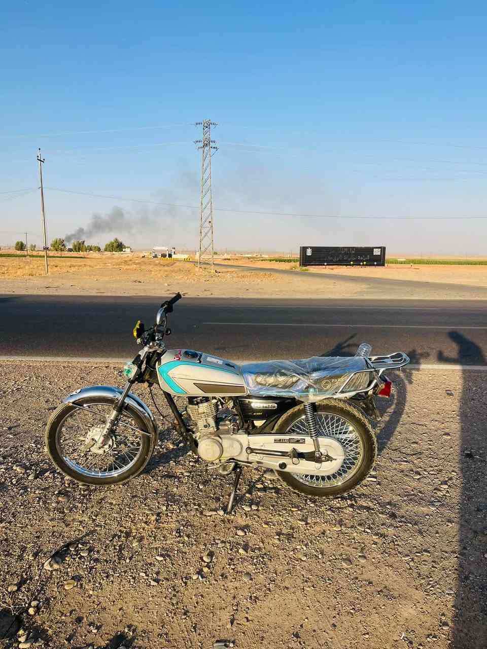 نامه تلث احرف إيراني أربعه كير مديل 19دراجه نضيفه فول وياله جدد وتايرات جدد كهربائيات كله شغال محرك لا صرف ولا بخار نشاط فول سياقته ناعمه تانكي كشن كله جديد دراجه ما تحط عليها ربع السعر خاص 
***********هاذا رقمي بيه واتساب فقط
