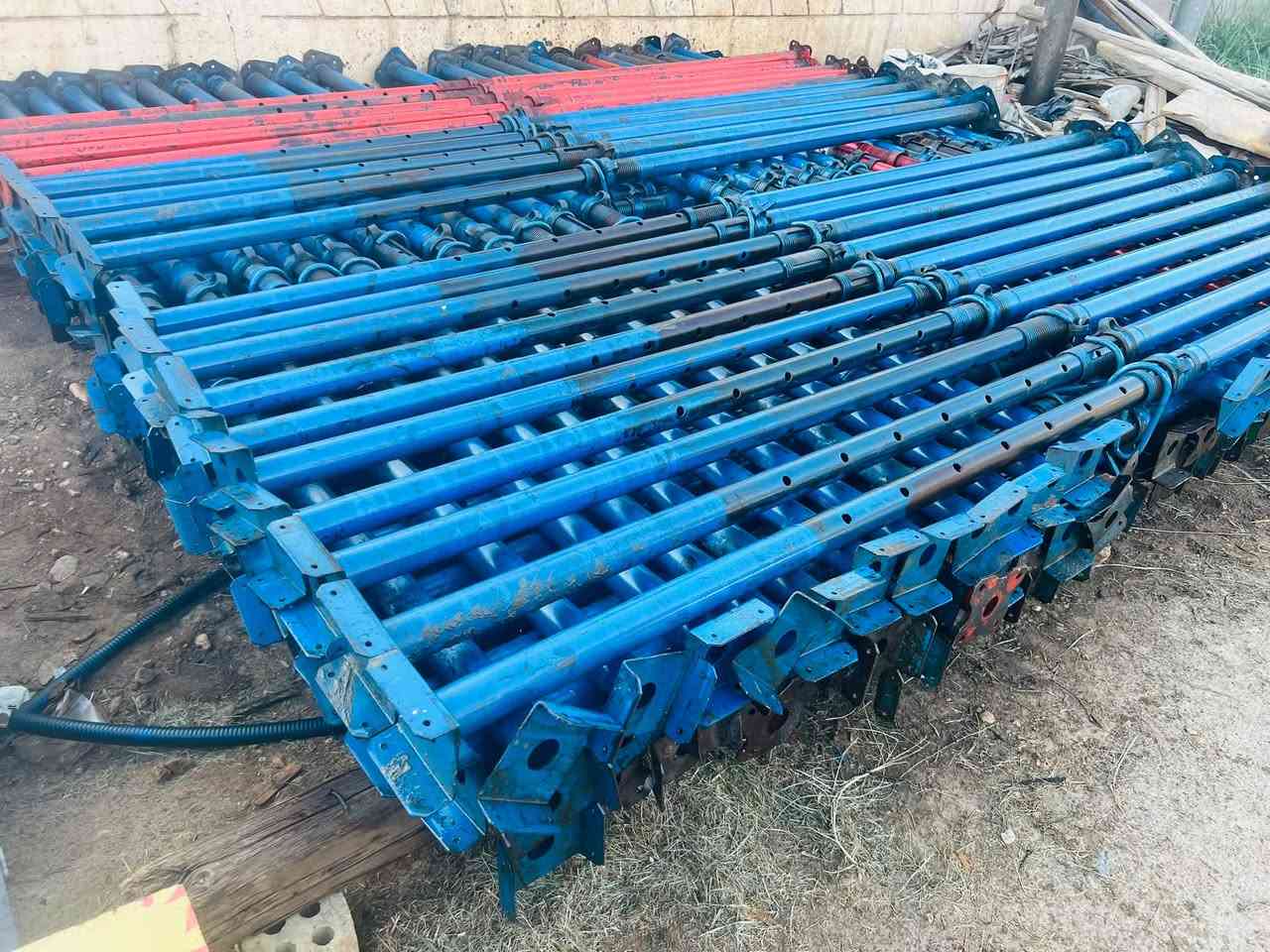 جكات لبيع سن خشن العدد ١٤٥ السعر مناسب ***********
