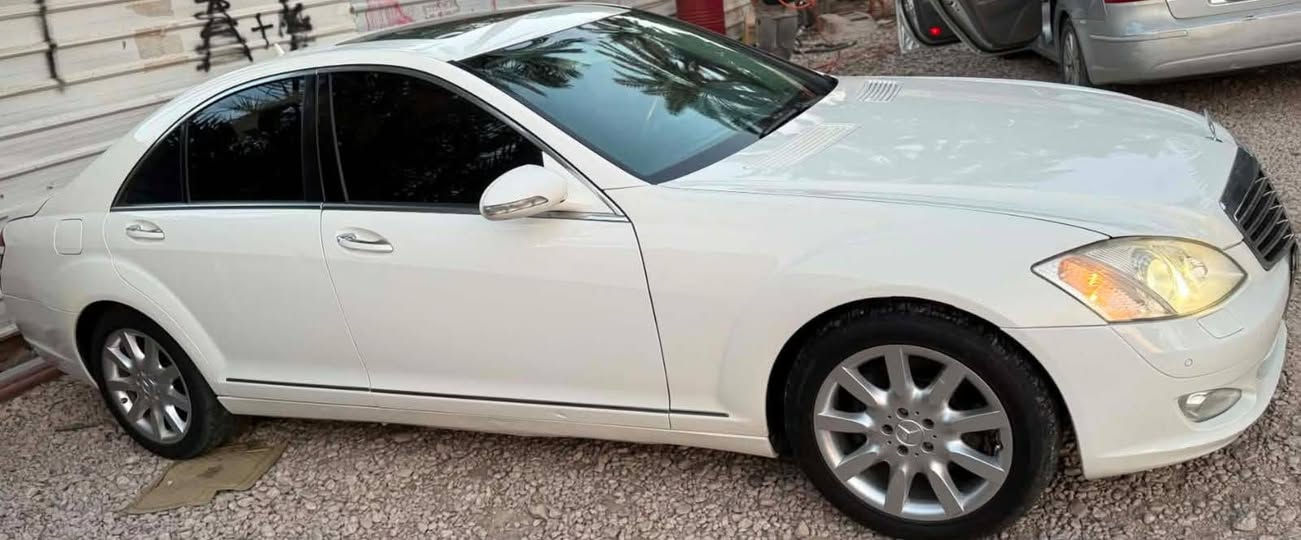 السلام عليكم S500 كفاله عامه من كص وضربه صبغ بيهه قطعتين فقط بدون ضربه وبدون كلشي سياره فول موصفات واحد عل واحد جكات بوب شفط مري قلاب زنون لايت دوار مع لايت مرتفع تدفه تبريد كشنات كهربائي كشنات صندوق شفط تخم تاير ارقام وسنويه شرط الحاسبه للبيع او مراوس *********** اتصال أو واتساب
