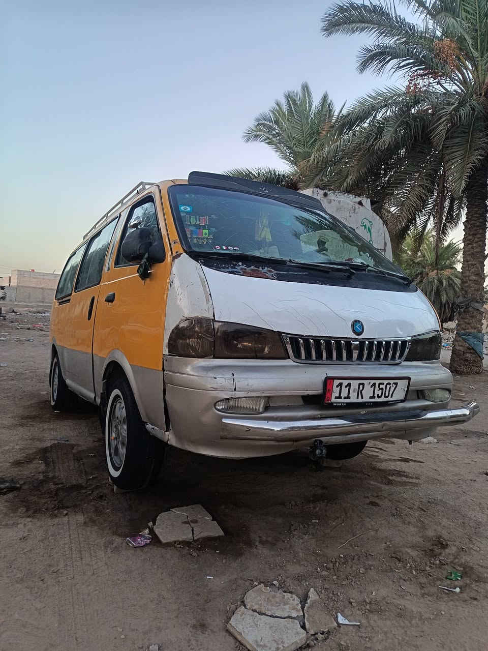 السلام عليكم كيا بريجو موديل 98 رقم انجليزي بغداد مداور ثاني يوم مصفر هيئه وغرامات سياره سياره جاهزه مجهزه مكينه وقير ات جديد للبيع او مراوس كيه بنجو سعر 55 مكاني نجف شارع المطار جديد للاستفسار الاتصال على ***********
