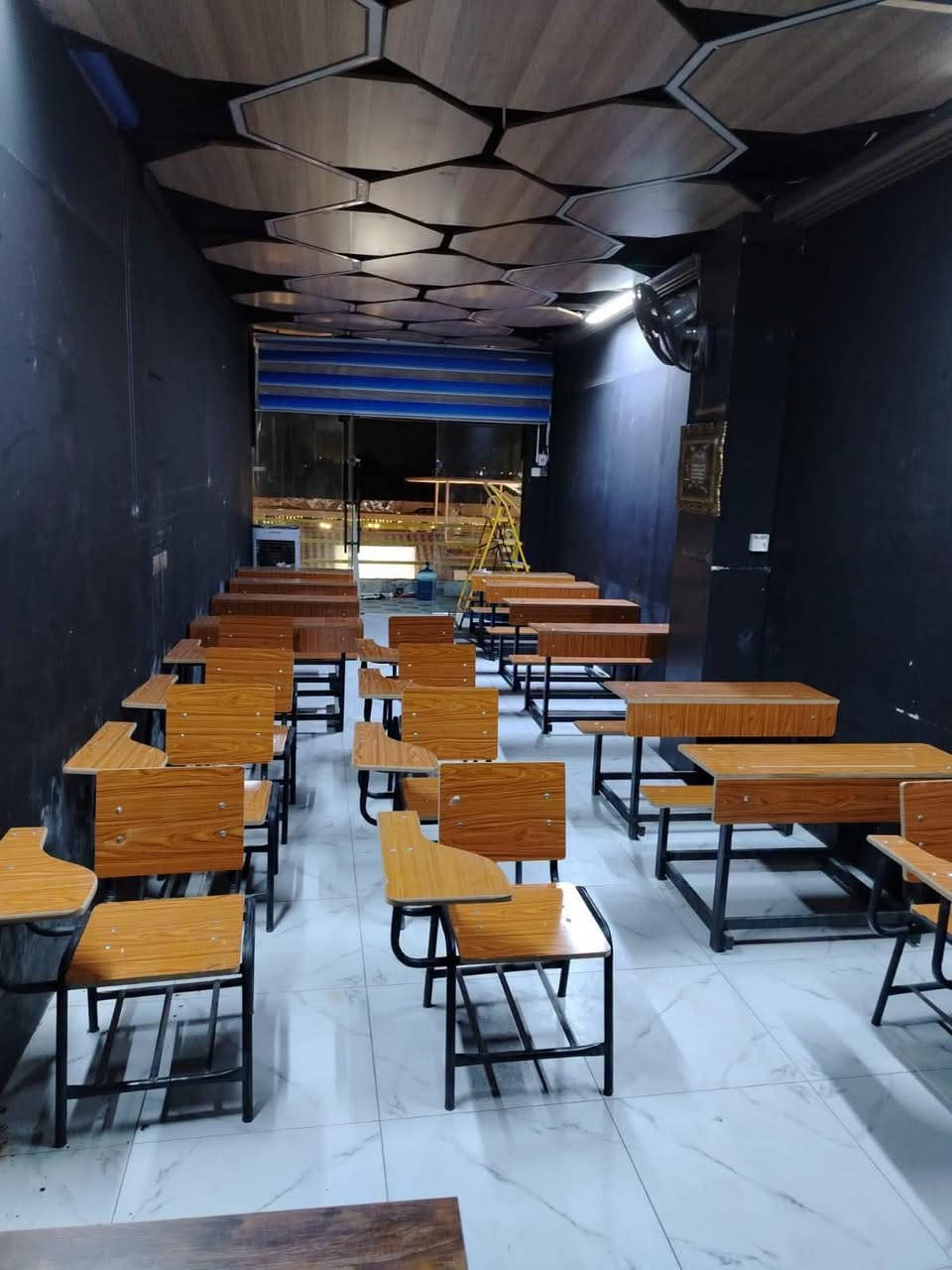 🎓 قاعة تدريس خصوصي

📚 للمراحل المتوسطة والإعدادية
بإشراف نخبة من الأساتذة المتميزين:

👩‍🏫 الأستاذة إسراء عبد الرضا
👩‍🏫 الست أنفال
👩‍🏫 الست زينة

📖 المواد الدراسية:
• اللغة العربية
• اللغة الإنكليزية
• الرياضيات
• الكيمياء
• الفيزياء
• الأحياء
• الاجتماعيات

✨ شرح مبسط ومتابعة مستمرة
✨ أجواء دراسية مريحة ومناسبة للجميع
✨ نساعدك على بناء أساس قوي وتحقيق النجاح

📍 العنوان:
بسماية – البوابة الجديدة
مقابل أبو حلوبي – قرب مركز سومر

📞 للاستفسار والتسجيل:
***********

💙 مستقبلك يبدأ من هنا...

نص مكتوب في الصور:
- معاً نحقق النجاح
- مستقبلك يبدأ من هنا
- قاعة تدريس خصوصي
- للمراحل المتوسطة والإعدادية
- بإشراف الأستاذات
- الست زينة
- الست أنفال
- الأستاذة إسراء عبد الرضا
- المواد الدراسية
- شرح مبسط ومتابعة مستمرة
- أجواء دراسية مريحة ومناسبة للجميع
- معاً.. نصنع الفرق
- العنوان:
- بساماية – البوابة الجديدة
- مقابل أبو حالوب – قرب مركز سومر
- للاستفسار والتسجيل:
- مستقبلك أهم...