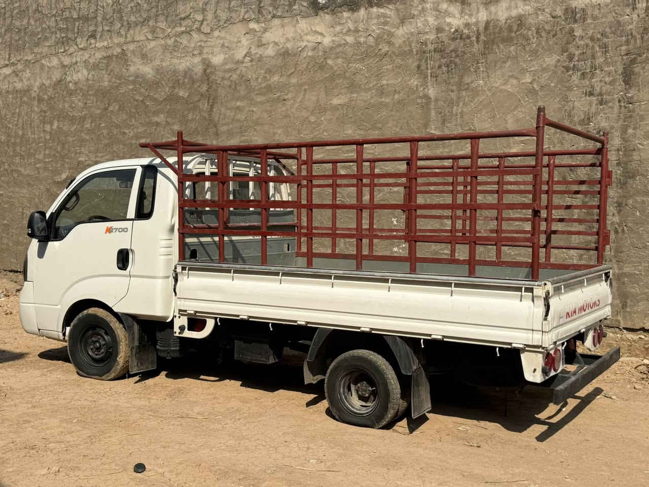 موديل 2018 - 2700
كفالة عامه كير محرك شاصي 
رقم بغداد  هزه وسنويه جديد

مكانها الدوره 
*********** 

السعر ١١٧ ورقه
