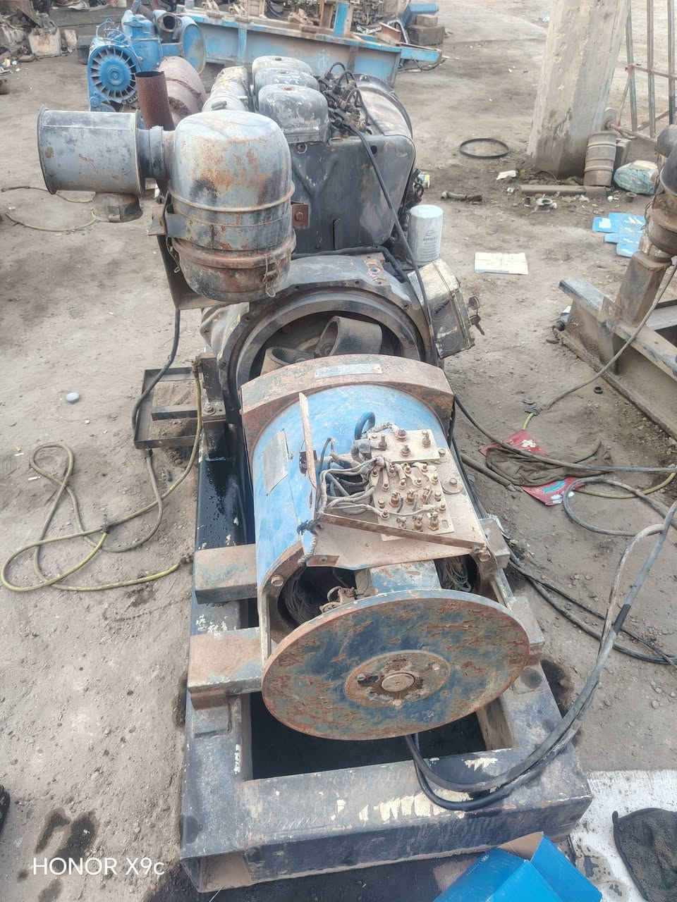 مولدات البيع دويز عدد 2 بيركنز عدد 2 /***********

