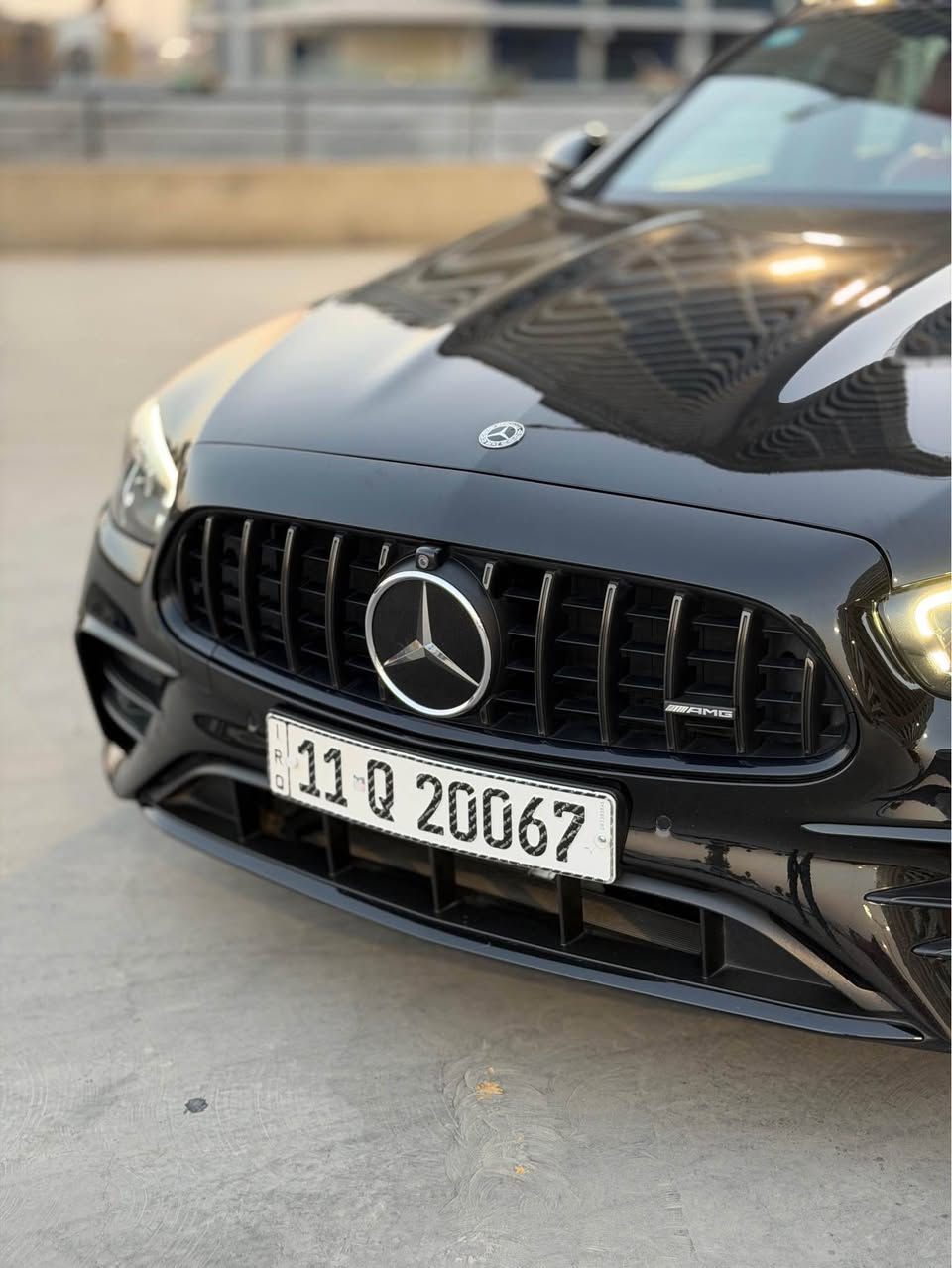 🔥 للبيع أو مراوس حسب القناعة | Mercedes-AMG E53 4MATIC 2021

فخامة مرسيدس وأداء AMG الحقيقي بسيارة واحدة…
لون أسود مع داخل أحمر AMG، مواصفات متكاملة وحالة نظيفة جداً وجاهزة للفحص.

━━━━━━━━━━━━━━━

🏁 الفئة: Mercedes-AMG E53 4MATIC
📅 الموديل: 2021
🇩🇪 الوارد: ألماني
🛣️ الممشى: 90 ألف كم
⚙️ المحرك: 3.0 لتر – 6 سلندر Turbo EQ Boost
🛞 الدفع: 4MATIC – دفع رباعي
🎨 اللون: أسود
🔴 الداخلية: جلد أحمر AMG

━━━━━━━━━━━━━━━

💎 أبرز التجهيزات:

✅ فئة AMG أصلية
✅ شاشتان مترابطتان بنظام MBUX
✅ نظام صوت Burmester
✅ كاميرات 360°
✅ رادار أمامي وتحذير من الاصطدام
✅ مراقبة النقطة العمياء
✅ سقف بانوراما
✅ دخول وتشغيل بدون مفتاح
✅ صندوق خلفي كهربائي
✅ إضاءة داخلية بـ64 لون
✅ شاحن لاسلكي
✅ تدفئة مقاعد
✅ وضعيات قيادة متعددة
✅ منظومات أمان ومساعدة سائق متكاملة

━━━━━━━━━━━━━━━

🛠️ الحالة بكل شفافية:

✔️ بدون حادث أو ضربة
✔️ فقط كلير خفيف على الجاملغ الأمامي الأيمن — بدون معجون
✔️ المحرك والكير والكهربائيات كفالة فحص
✔️ صيانة كاملة وجاهزة للاستخدام بدون صرف
✔️ الفحص مرحب به بأي مكان

━━━━━━━━━━━━━━━

🔄 للبيع أو مراوس حسب القناعة
📍 بغداد – الأعظمية

📩 لمعرفة السعر والتفاصيل، اضغط إرسال رسالة واكتب: E53
📞 واتساب واتصال: ***********

🚘 نعمان أوتو | Numan Auto
ثقة التعامل • وضوح بالتفاصيل • الفحص هو الحكم بعقوبة, ديالى
