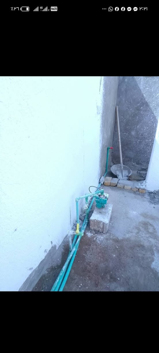 يالله سلام عليكم بيت مساحه 100 متر بنزلت بيت زرزور البيت عل شارع الرئيسي صاير بناء جديد غير مسكون البيت كله بياض الرضيه صبه السكف سندويج السعر 15 وبيه مجال شراي يجي خاص او يتصل البيت ستقبال وصاله ومطبخ وغرفه صحيات داخليه وخارجيه  الستفسار ***********
