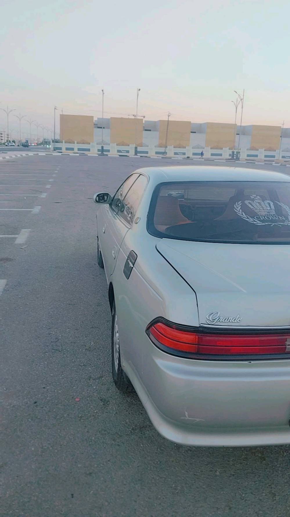 سلام عليكم سيارة مارك نفخ مكفوله من كصه ونقل جثه من محرك من كير محرك 2ونص موديل 93العنوان كربلاء المقدسة سعر 60وبيه مجال الستفسار على رقم ***********