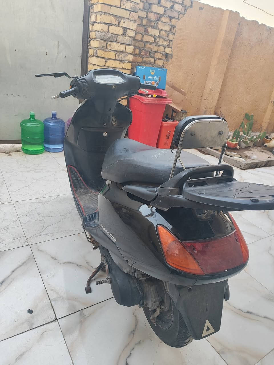 دراجه اسبيسي للبيع السعر 675 چانت متروكه بوش وبستم امبدل بس والكفرات مادري امبدلة مدري لا دراجه اتخبل مال جناي وبيه ملاحظات بسيطه *********** و الي ميشتري ويكسر بل سعر  ليدك
