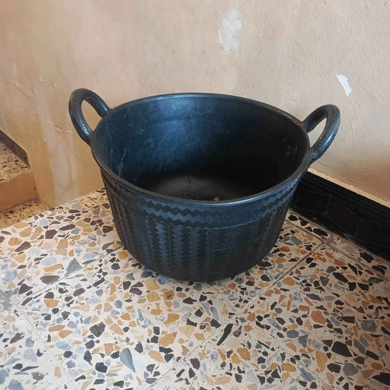 سلام عليكم غراض منزليه العنوان بغداد (مدينه
الصدر)
التواصل فقط واتساب
***********
الرقم الثاني 0772414160
