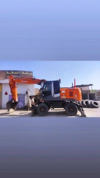حفارة تاير • موديل ٢٠٠٩ • مرقمة اربيل