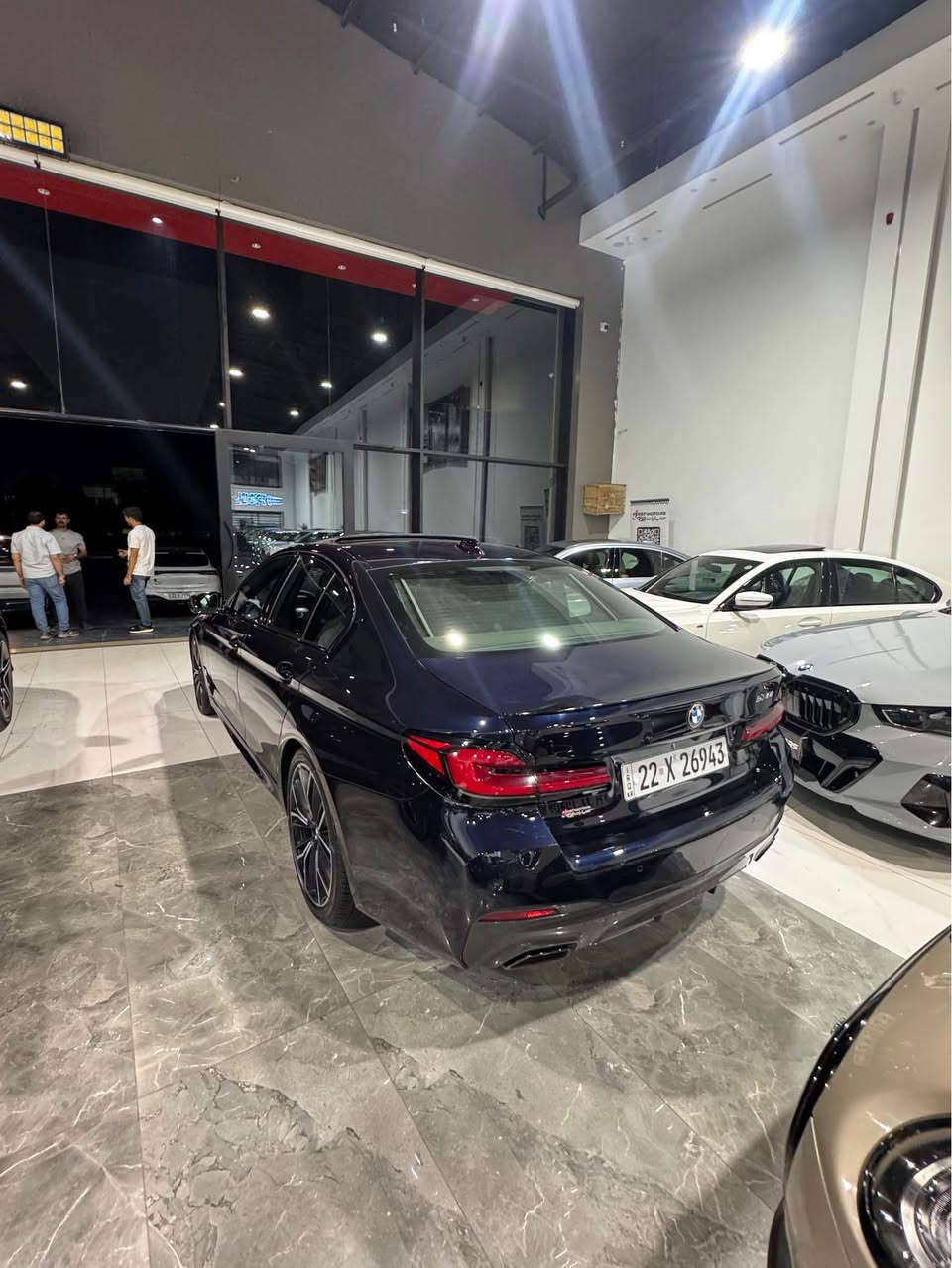 بي ام 530i • ٢٠٢٢ • بلاك ايدیشن