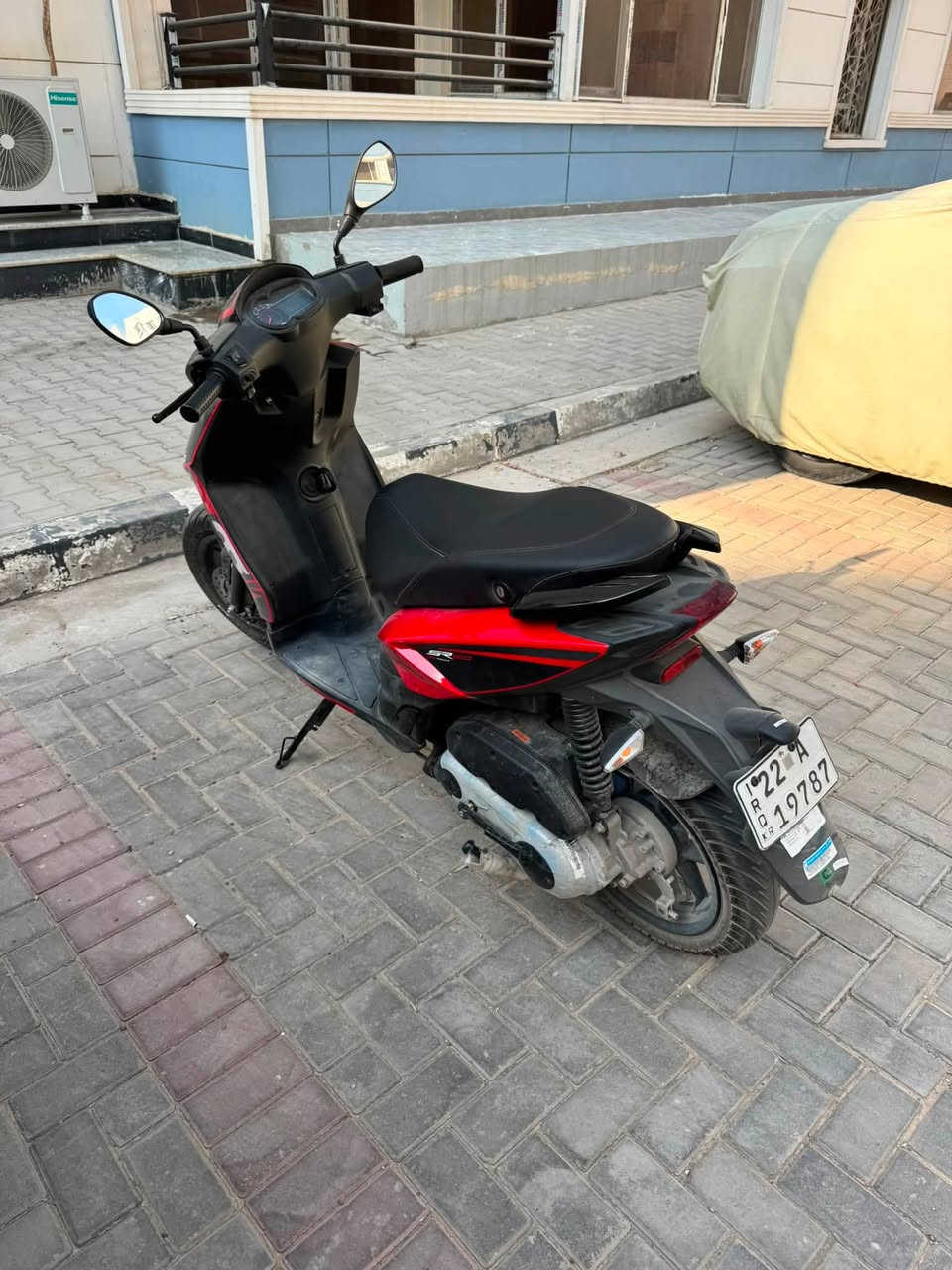 السلام عليكم دراجة ابريليا 150cc بعده بحالة الوكالة 2026 ماشية 800 كيلو تقريباً مرقم وكامل صار اقل شهر من اخذته السعر2.800.000 وانتو تعرفون مواصفته تجي كابريتر وabs بريك امامي 
للتواصل ***********
