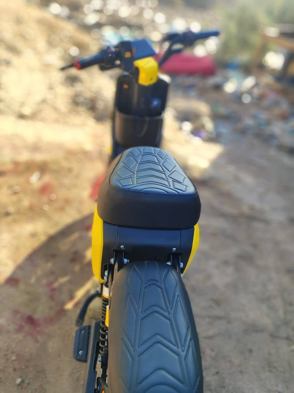 السلام عليكم دراجه شحن للبيع السعر250عنوان بصره جزيره***********
