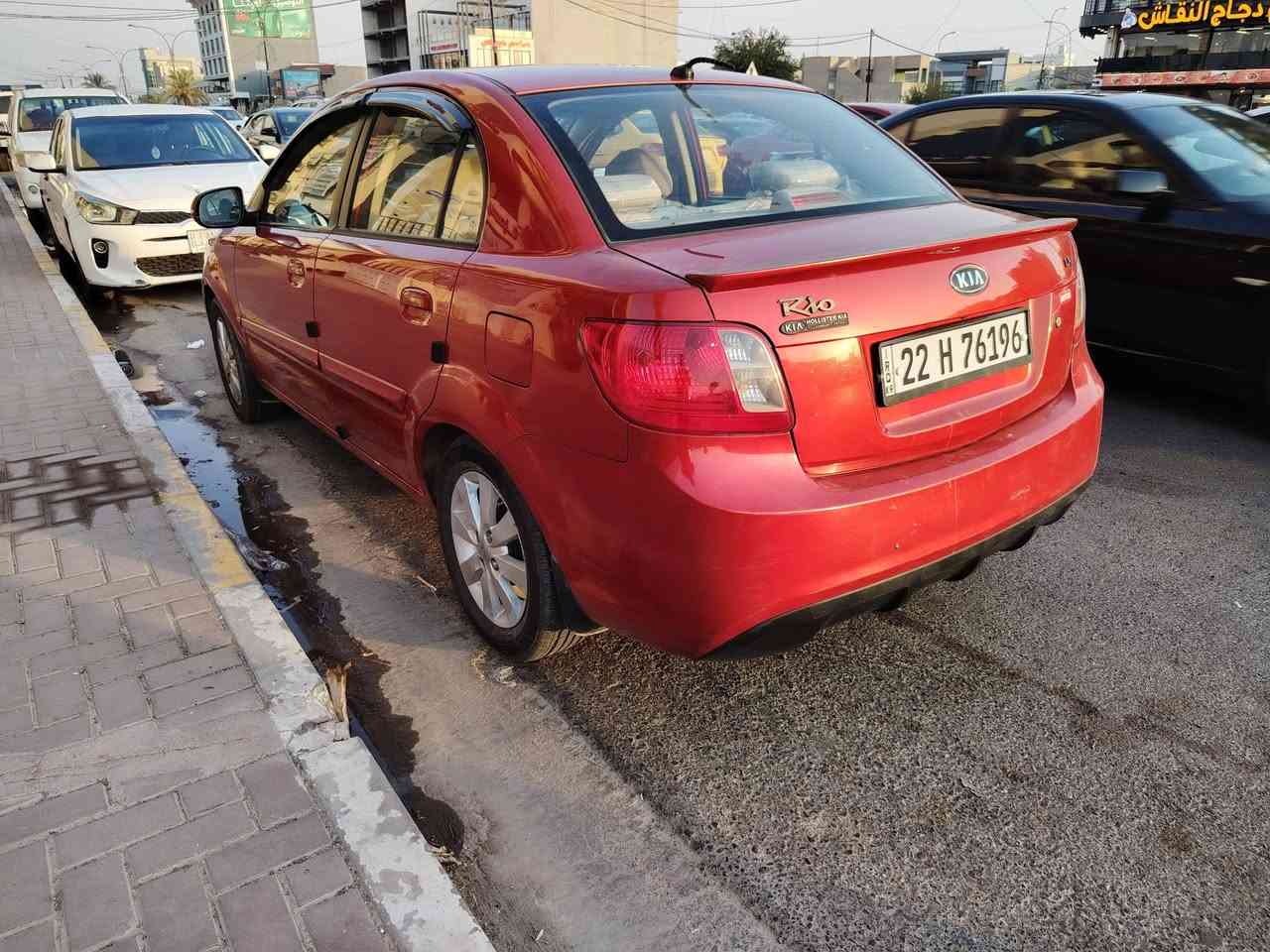 ٢٠١٢ رقم أربيل سنويه ورقم جديد كابون بانزين ماستر
مكينه حجم ١٤ نضيفة لاصرف ولا نفخ ولا رخاوه ولا مفتوحة
كير أوتوماتيك شرط
تبريد ثلج تدفئه شغاله
طخم تايات جديد
طخم ورا وكدام نضيف
جامات كهرب مري كهرب قفل مركزي اشاير بالمري تحكمات ستيرن جهتين شاشة وكامره حاكيه بلوتوث
داخل السياره جديد ماشيا ١٦٠ الف كم
اي استفسار الخاص مفتوح
***********
***********
