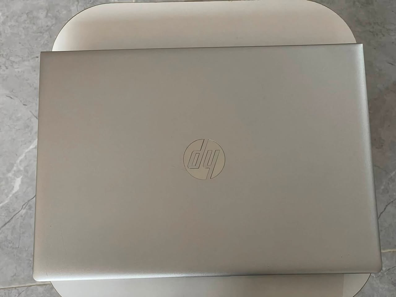 HP ProBook G640 G4
i5 8350U
Ram 8GB DDR4
Intel UHD 620 4GB
Ssd 256GB + Hdd 1TB
شاشه حجم 14
كيبورد ضوئي 
سيم كارت
بصمه اصبع
ويندوز 11 برو
جهاز حيل نظيف مكاني رمادي
سعر 300 الف
***********
