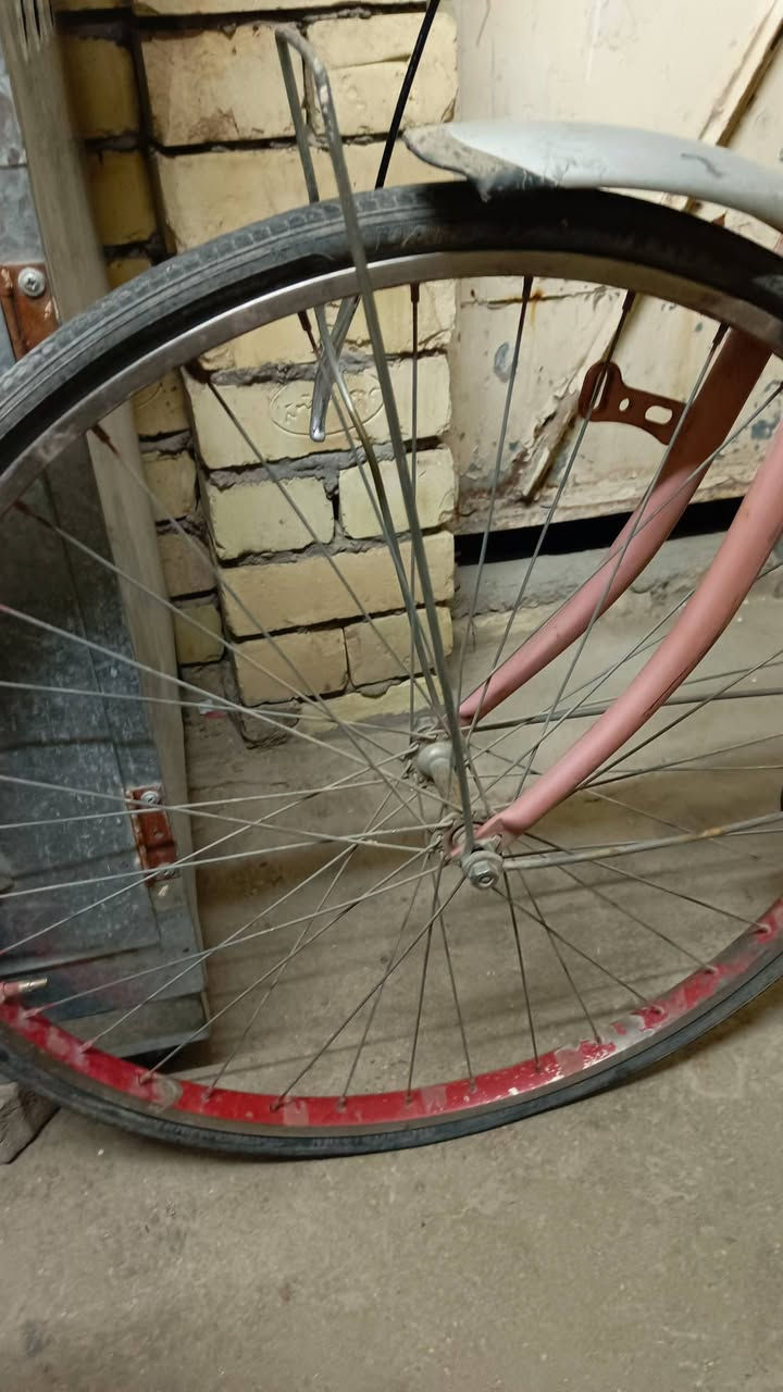 🚲 بايسكل إسلامي بناتي حجم 26 للبيع 🌸
مرتب وحلو، ناقص بريكات.
💰 السعر 45 ألف بي مجال
📍 حي الفرات، شارع رسمية أم الغاز
🔍 الفحص متاح
📱 واتساب فقط: ***********

