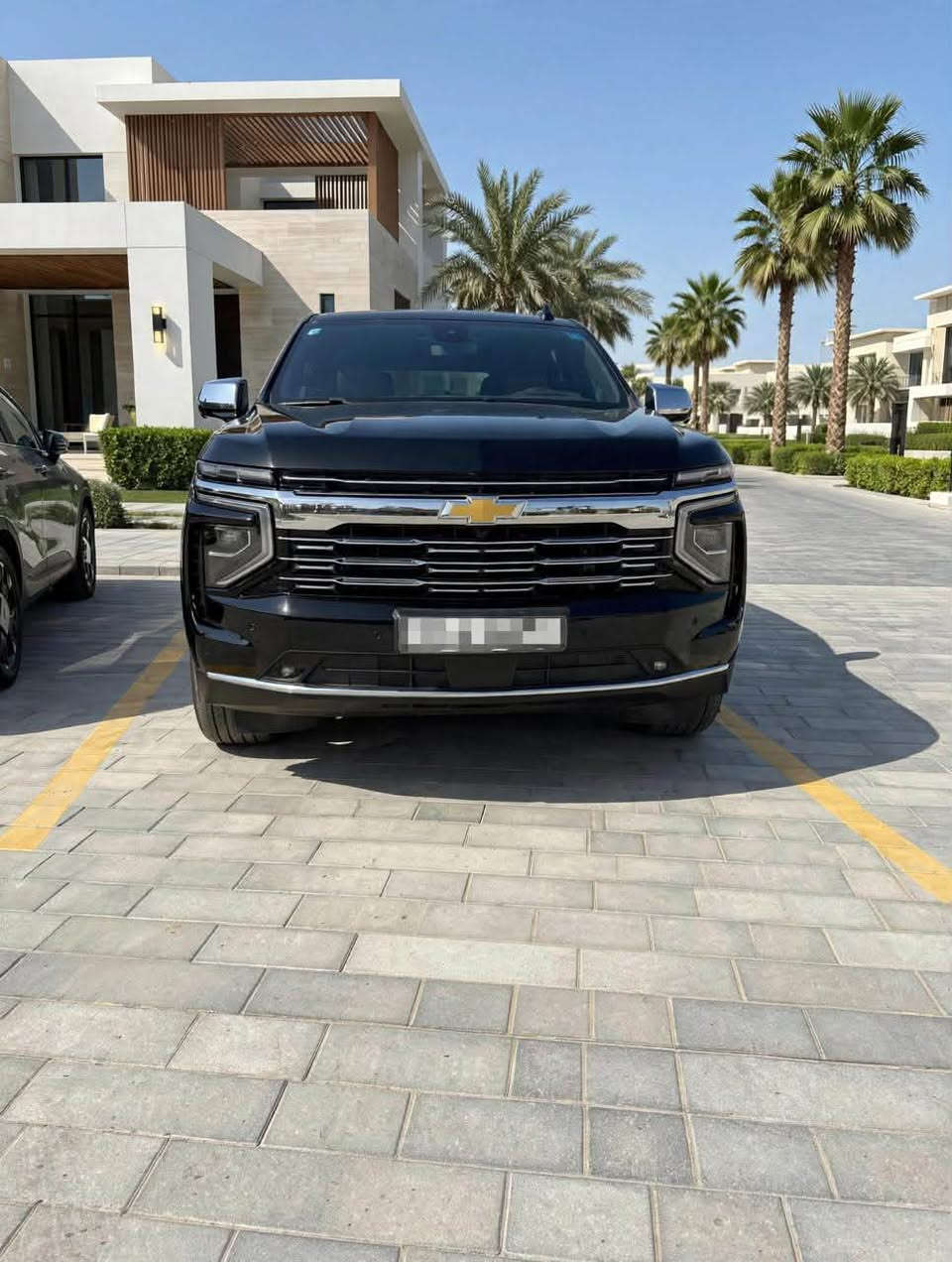 السلام عليكم تاهو 2025 فول الفول برميره وكاله المنصور مكفوله وبل ضمان ماشيه 38 الف سعرها 660$ وبيها مجال للاستفسار***********
