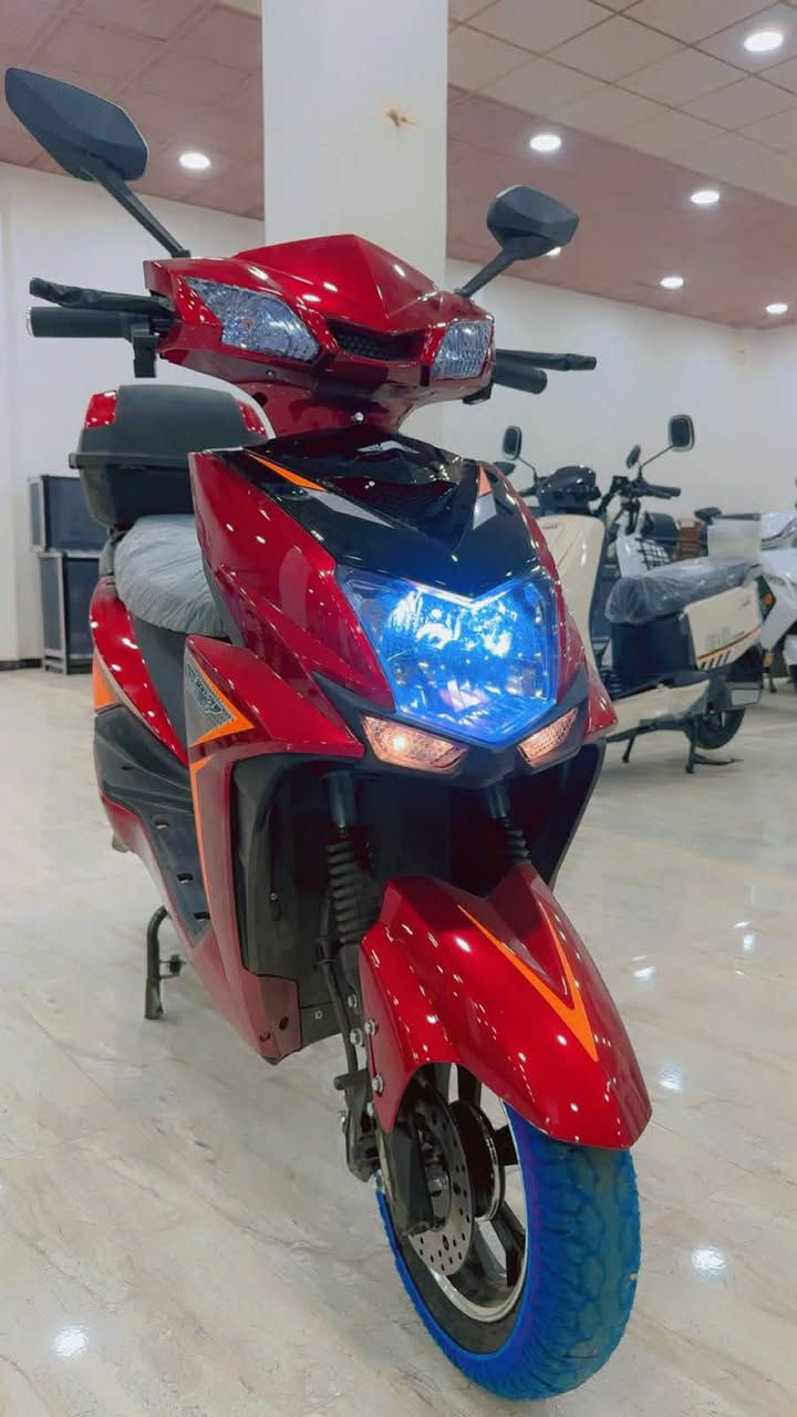 🏍️🔥 اختار دراجتك… وخلي الشغل أسهل

نوفر لكم مجموعة واسعة من ‎%#دراجات_الشحن بموديلات متعددة، جودة ممتازة وأسعار تناسب الجميع 👌

🔹 الموديلات المتوفرة:
#MTR_سكنس | #لوجيو_ليثيوم | #لويان | #ليما | #هارلي_حمل
#سترونك_ياباني_حديث | #دلفري | #سكنس_حديث_أم_عيون_ياباني_درع | #صاعقة85
#فرخ_ملكة | #ماطور_شحن_20_دبل | #ماطور_شحن_14 | #ملكة | #باديا_A30 | #باديا_RN

💳 الدفع نقداً أو بالتقسيط المريح لحاملي بطاقات:
▪️ #الرافدين
▪️ #الرشيد
▪️ #المصرف_الأهلي_العراقي

📍 موقعنا:
حديثة – الشارع الرابط بين النافورة وجسر الحويجة الحديدي.

📞 للطلب والاستفسار:
***********
***********

⭐ مجمع أبو سلطان التجاري
دراجات متنوعة، أسعار مناسبة، جودة نثق بها وخدمة هدفها رضاكم. 🏍️✨
