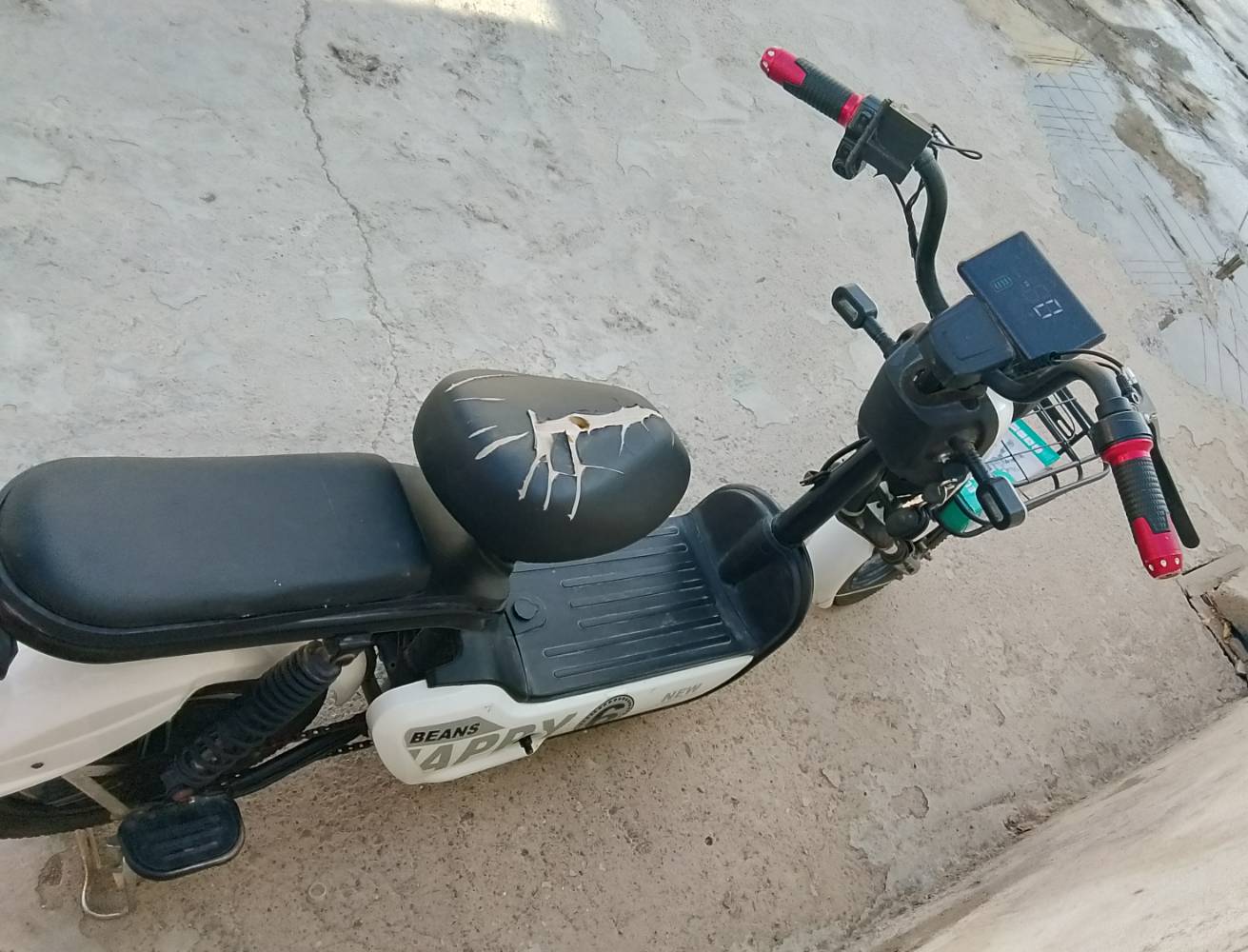 بايسكل شحن • حجم ١٤ • ٤ بطاريات