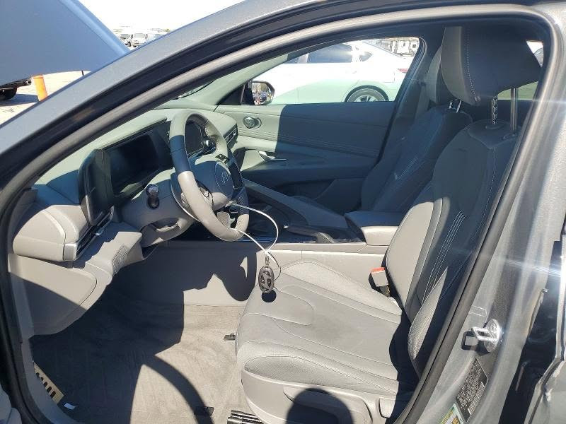 2025 HYUNDAI ELANTRA SEL SPORT 
السعر بيع مباشر من المزاد   :  72  $
تاريخ المزاد  :      2026/9/24
الحادث  :  موضح بالصور
حالة السيارة  :السيارة تعمل و تسير
 ((  مكان السيارة في امريكا   ))
بإمكان ادخال السيارة على كتاب شهداء
((  يكون حساب الجمارك و الضريبة على مبلغ الفاتورة للسيارة  ))
مدة النقل من امريكا الى العراق 60   يوم  (( يتعهد المكتب بفترة النقل ))
للشراء الحضور الى المكتب في العنوان المذكر بالأسفل مع جلب عربون 
مكتب همام كريدي لمزادات السيارات  
شراء و نقل السيارات من امريكا للعراق
العنوان  /  بابل - حله - شارع الجمعية
اهلا وسهلا بيكم من الساعة ٣ الى الساعة ١٠ مساءاً
***********
واتس اب
https://wa.me/message/BEZOHX2I6NQDD1
 
 
#مزاد #كوبارت #iaai #وارد #امريكي #عقبة #ميناء #بيع #شراء  #استيراد #نقل #الحره #تخليص #تعقيب #كيا #هونداي #الزرقاء #الاردن #بلسايد #تولورايد #النترا

نص مكتوب في الصور:
- 67510461
- 57510445