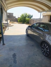 للبيع كورلا موديل 2019 وارد أمريكي ضررها فقط بنيد وجامرلغ امامي امبدل ...