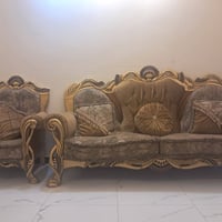 مستعمل • ١٠ مقاعد • تركي