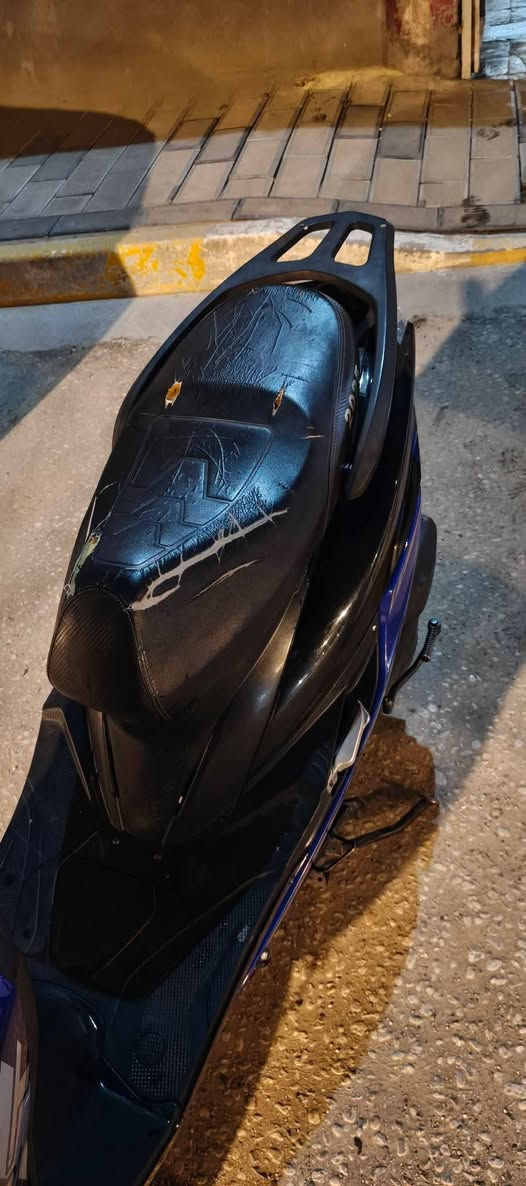 دراجة كويست موديل 25 محرك 150 cc نظيف وكلشي شغاله 475 
***********
