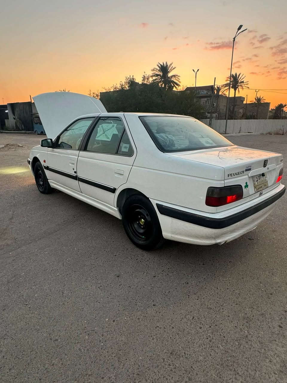 سلام عليكم بيجو بارص موديل ٢٠١١ كير محرك جدد تخم تاير جديد صبغ وياله حراري لأضربه ولا تبديل صبغ شي بصيط تحويل مباشر سعر ٤٧ وبيها مجال بصيط مكاني بغداد تبريد ثلج صدر مامي خلفي جديد ***********
