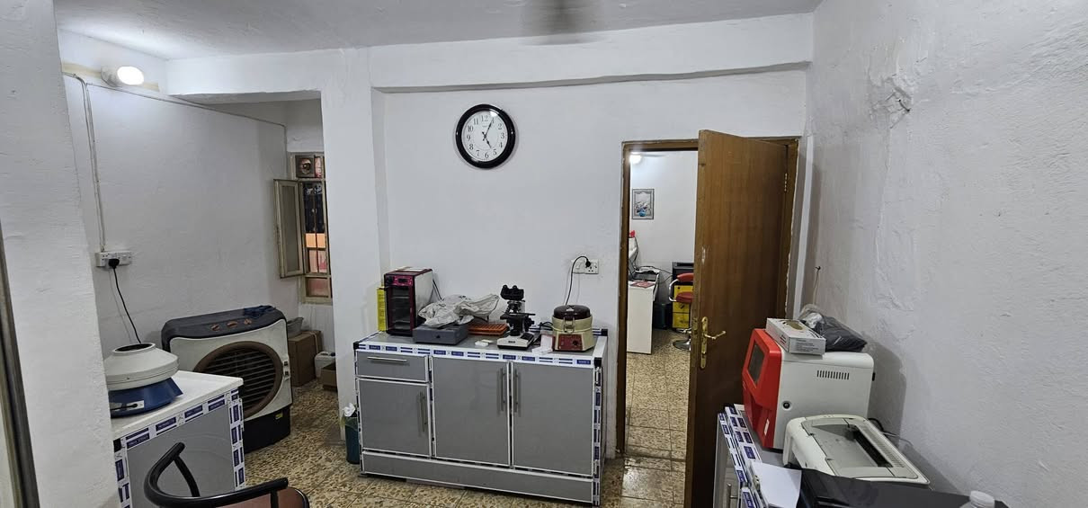 اعاده نشر بسبب الوعود الكاذبة
سلام عليكم مختبر طبي للبيع في بغداد /حي الأمين الثانية/ شارع البانزيخانه مختبر متكامل وشغال بس اجازة مابي سبب البيع فض الشراكة
المختبر طابق اول صاير والطابق الأرضي بي دكتور بوليه وثاني عظام وكسور ابو العظام يتواجد يومين ب الاسبوع
الأجهزة الي بي هي أجهزة المسموحة ب المختبر الجانبي ب الإضافة إلى جهاز ايكروما إيجار المختبر 350 المختبر معزل صارله اسبوع
ماابيع أجهزة ابيع المختبر كامل
 
ما متواجد فيس بس واتساب 
للاستفسار ***********
