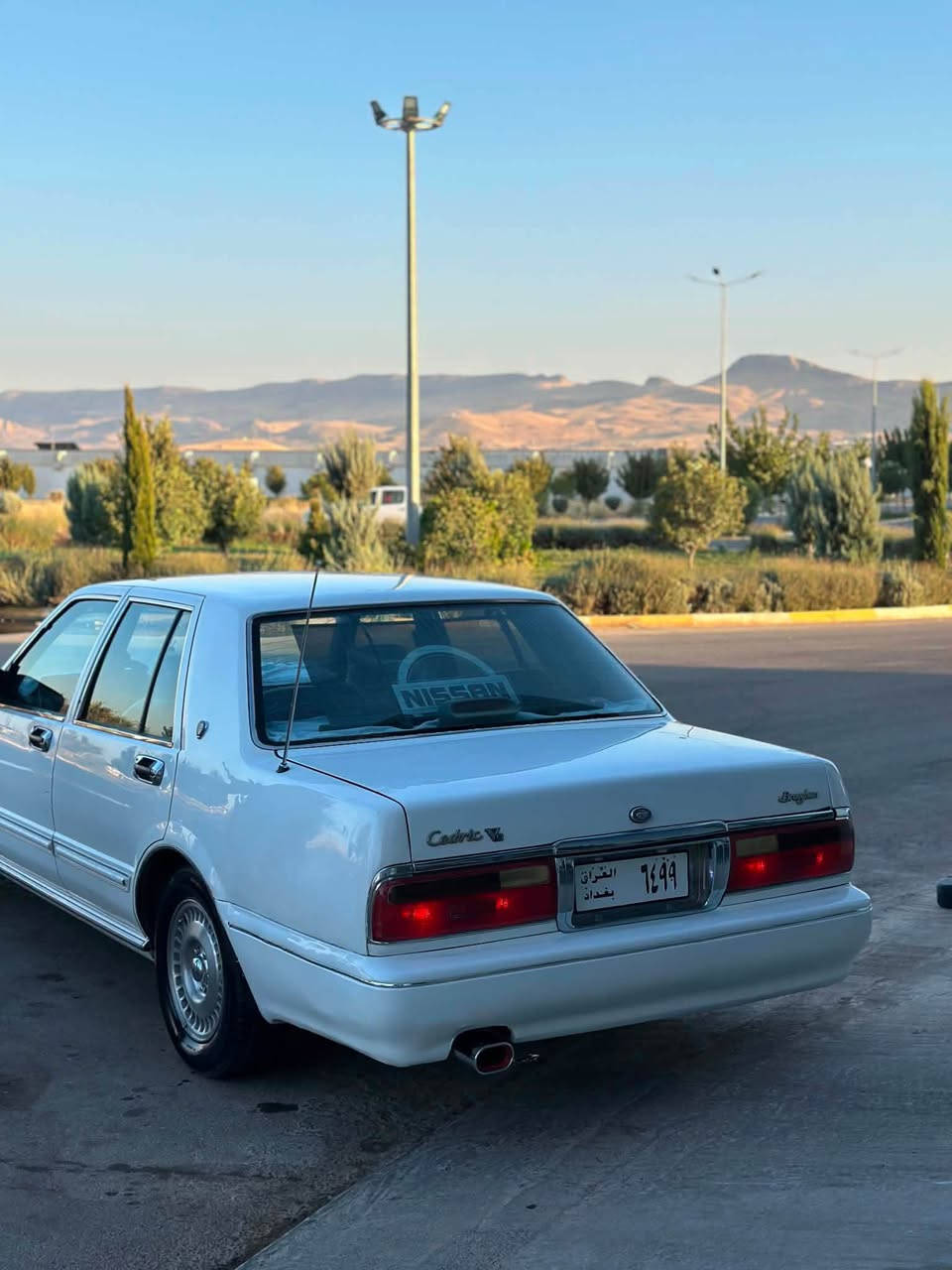 سەرەتا بەناوی خوای گەورە
نیسان سدریک موحەسەن🎌
مۆدێل2002
گێڕ ئۆتۆماتیک بیلاد
تەبرید لەسەر سویچ❄️
گەرمی بە شەرت🔥
ئاوێنە کارەبا 
لایت زینۆن
قوفڵ مەرکەزی
هەمو گیانی بە شەرت 
چرکەی تیانییە 
ناو گێچو کارەبایو
تەجیلو موکەبەرە هەموی ئیش ئەکات
بەشەرتی هەمو شتێک 
گێڕو مەکینەی بە شەرت
دەعامی بۆ دە عامی چەکوشی نییە 
دەعمو لێ دراوی نییە 
بۆیاخی نییە 
تەنها دوو پەڵە کارتی هەیە 

ئارمو ئەوەلیات موس براوە بەشەر
49گەڵاو مەجالێکی کەم
ژم:***********
ڤایبەر واتسابی لەسەرە السليمانية, العراق
