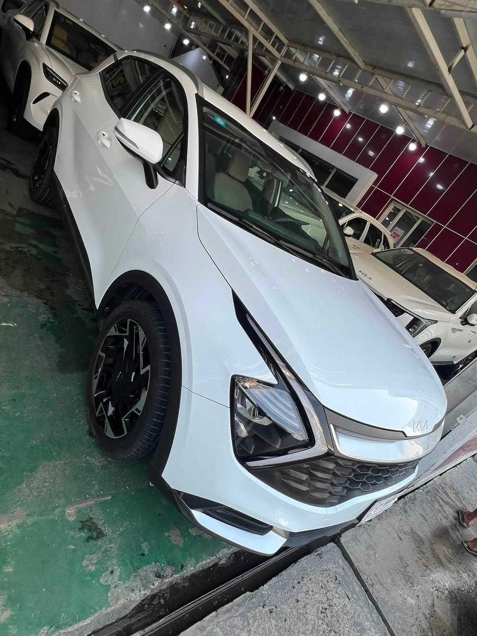 سبورتج 2022 خليجي
نص فول 
ويل 19 
داخل بيجي
مكينة 2000. 
مكفولة كفالة عامة من الصبغ ولبارد ولتبديل
مكينة وكير كفالة عامة
رايدها ب188$ وبيها مجال بسيط جداً
***********
