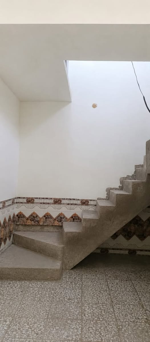 يا الله بيت برضويه الثامنه المساحه 200 م
بي 3 غرف وصاله ومطبخ وستقبال 
وصحيات داخليه وخارجيه 
قريب على شارع كلش ثالث بيت عن شارع العام 
  أساس حجر بناء بلوك گلاب 
سقفه عكاده ومطبك شتايگر
 بنائه جديد ومرتب
 بيع مستعجل الاستفسار اكثر اتصل على رقم *********** او مراجعة مكتب الإمام علي ع للعقار
