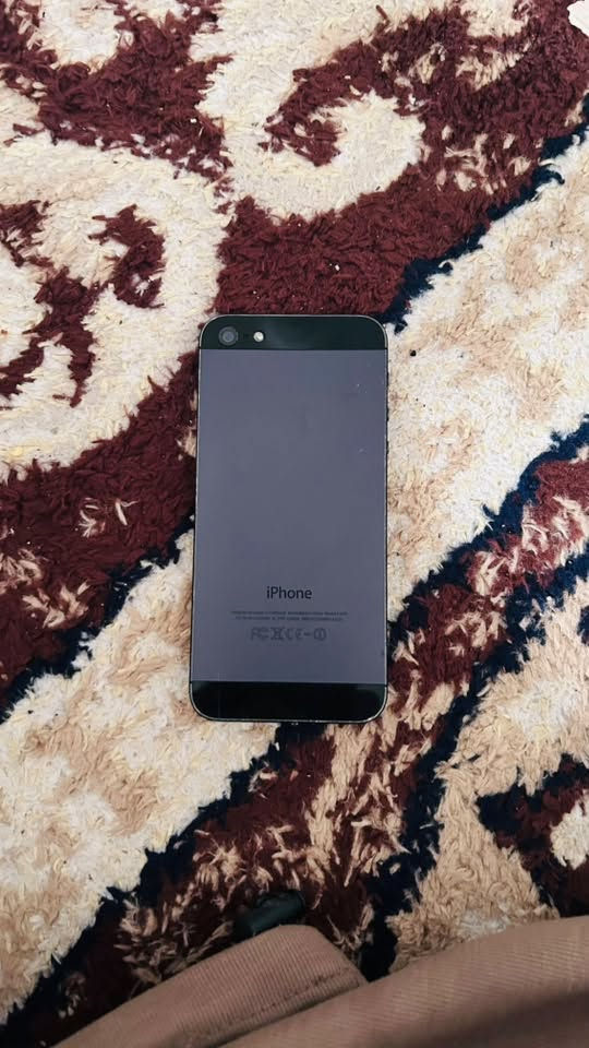 آيفون 5G للبيع
شغال مابي شي السعر ٤٠وبي مجال الي يريده يعلق واني اراسله او يتصل ***********
العنوان ناصريه مركز
